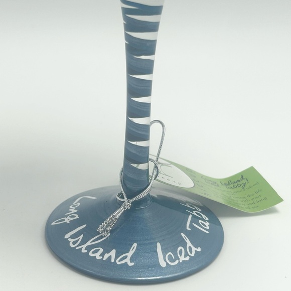 🍸🐈🩵💙Pavilion Gift Company - Long Island Iced Tabby Cat in Glass. - Picture 3 of 17